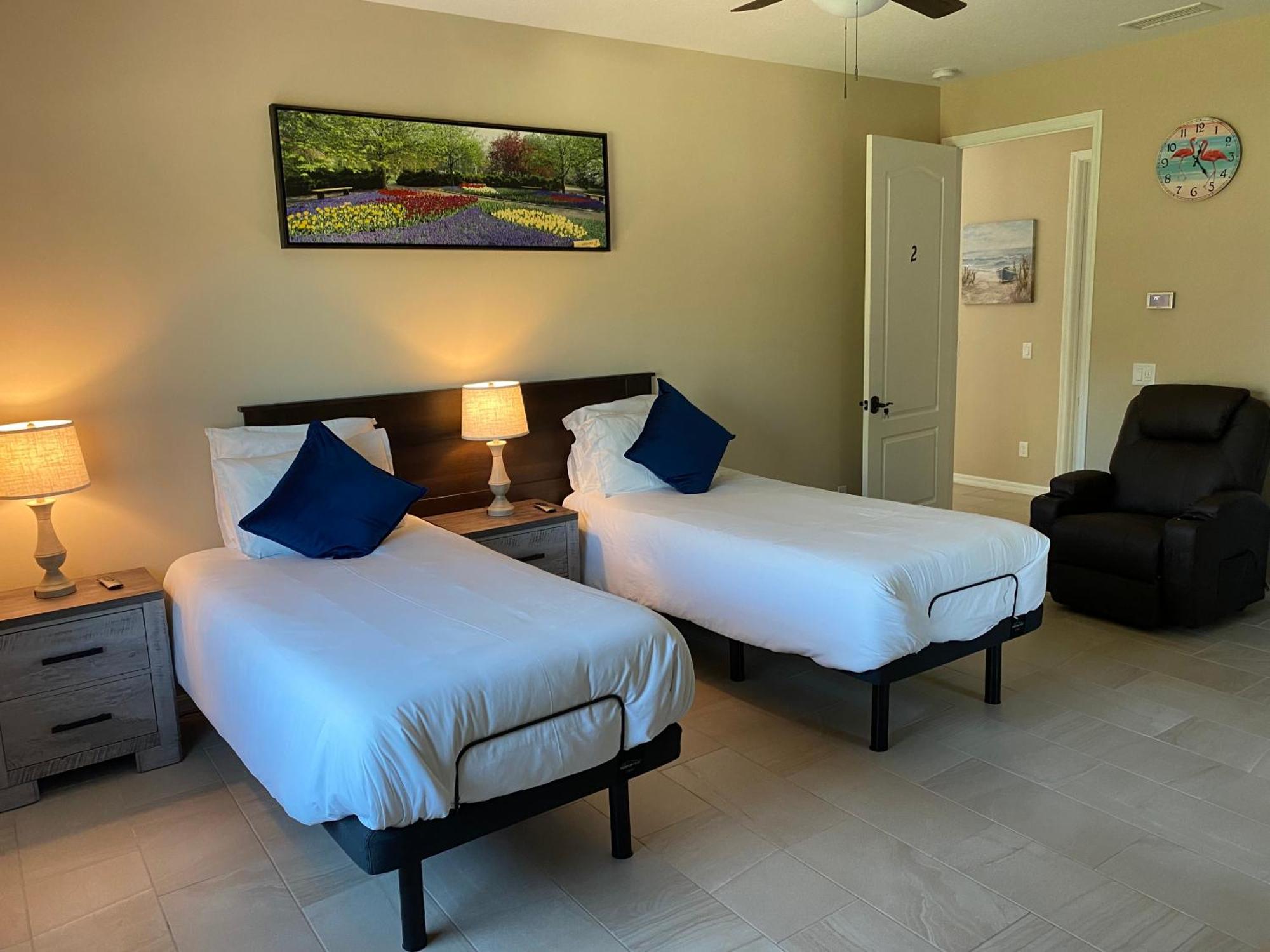 Short Term Vacation Rental Luxury B&B Cth Энглвуд Экстерьер фото
